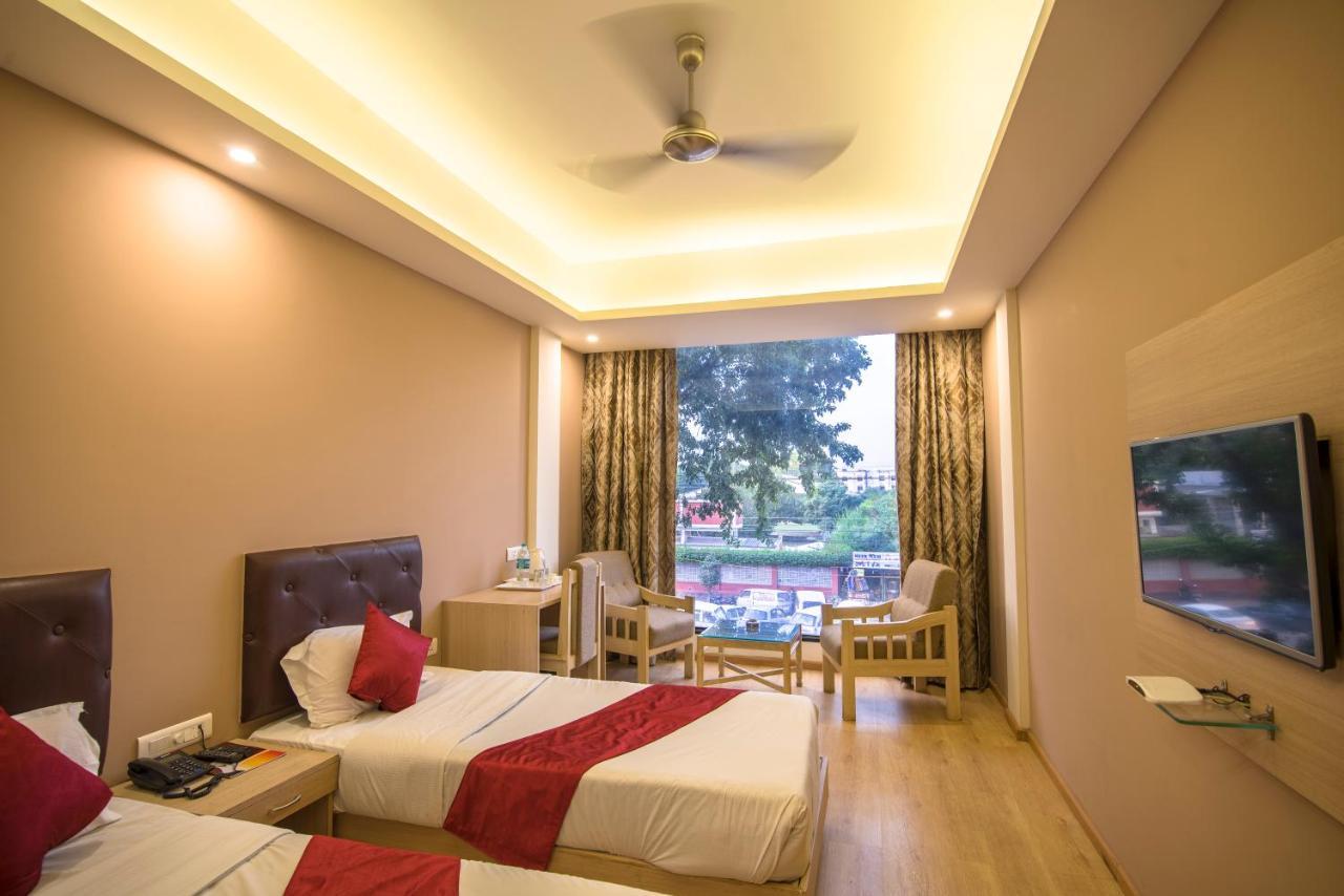 Palette Hotel Nisarga By Sunday Bhopal Luaran gambar
