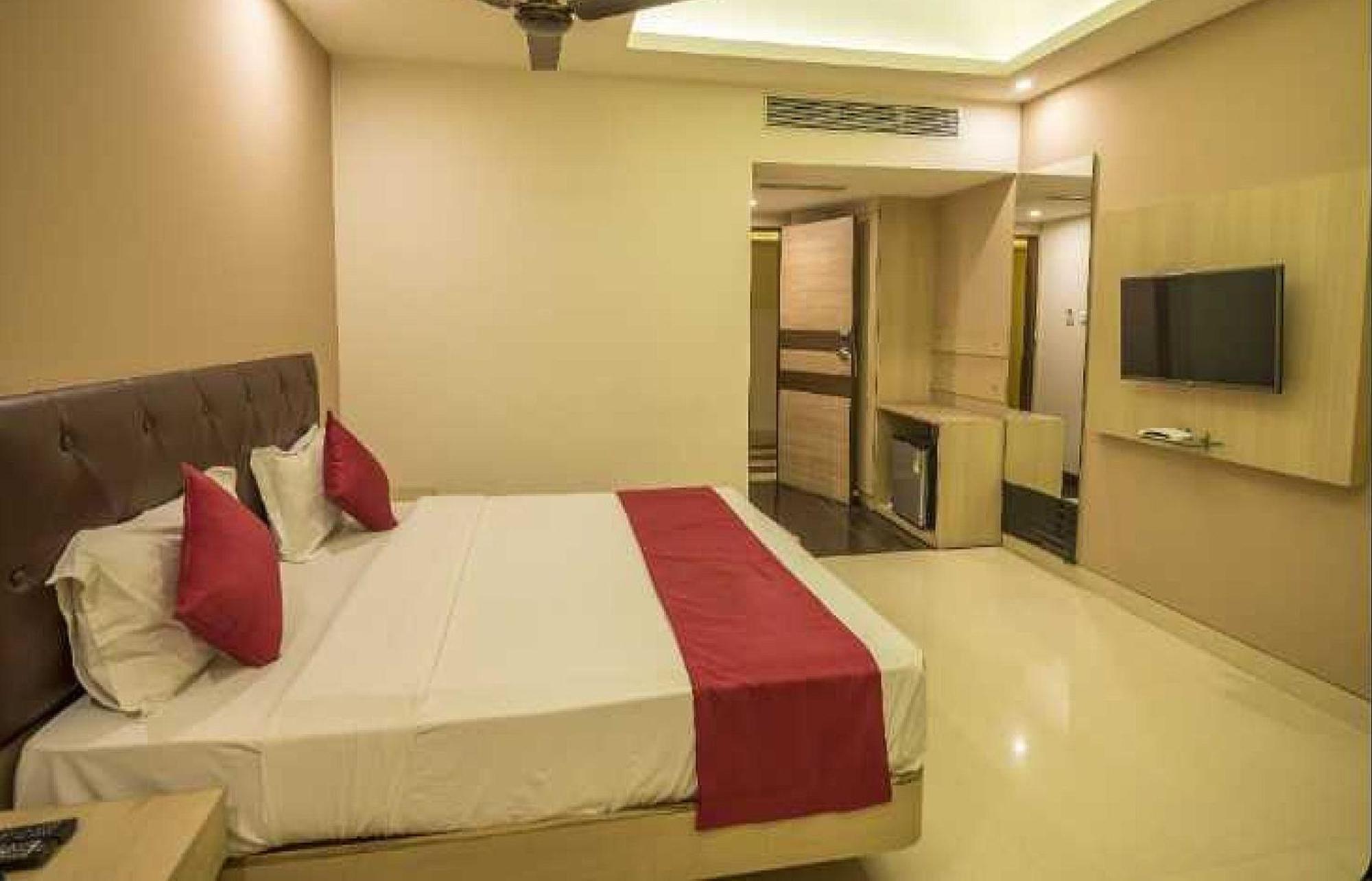 Palette Hotel Nisarga By Sunday Bhopal Luaran gambar