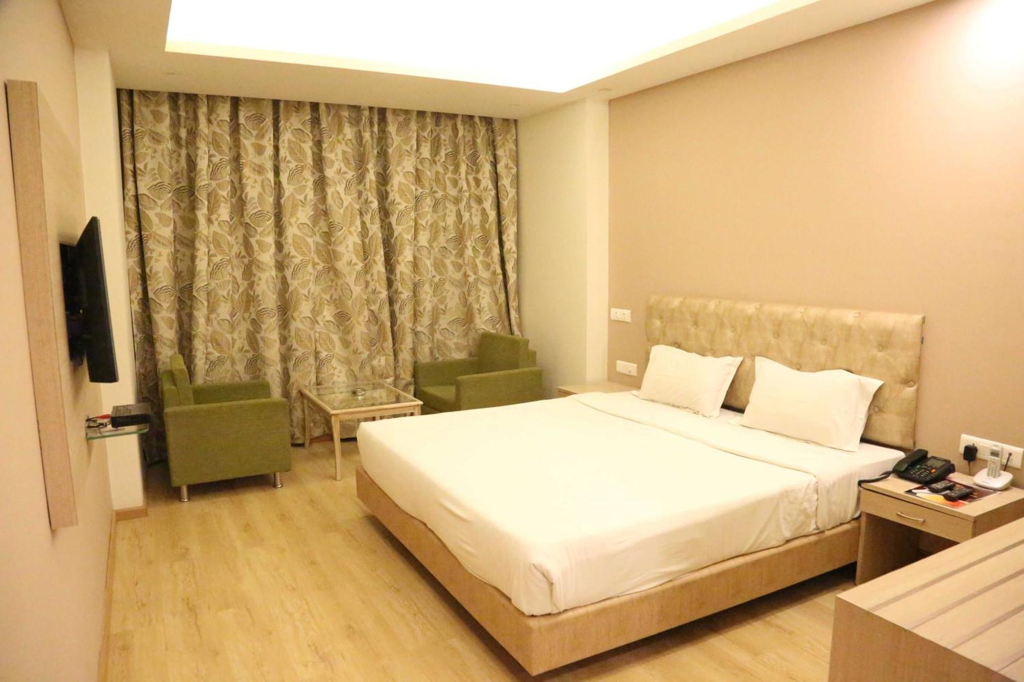 Palette Hotel Nisarga By Sunday Bhopal Luaran gambar