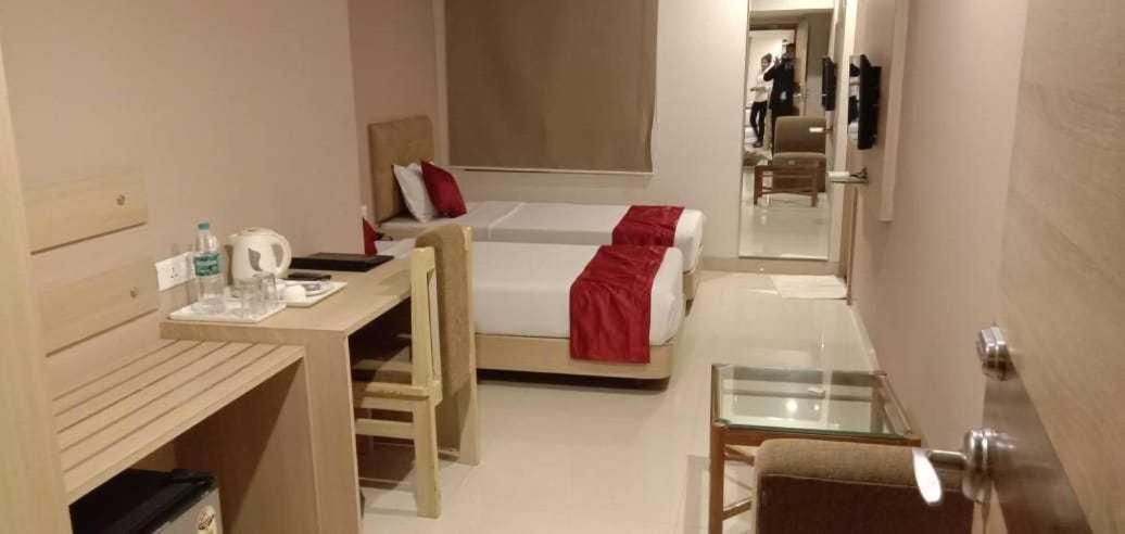 Palette Hotel Nisarga By Sunday Bhopal Luaran gambar