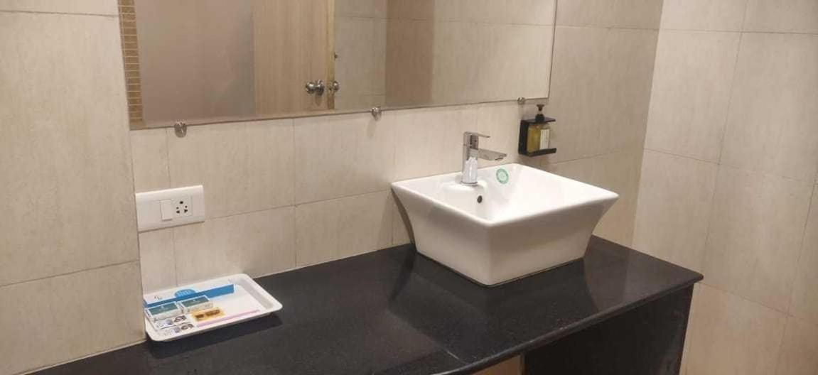 Palette Hotel Nisarga By Sunday Bhopal Luaran gambar