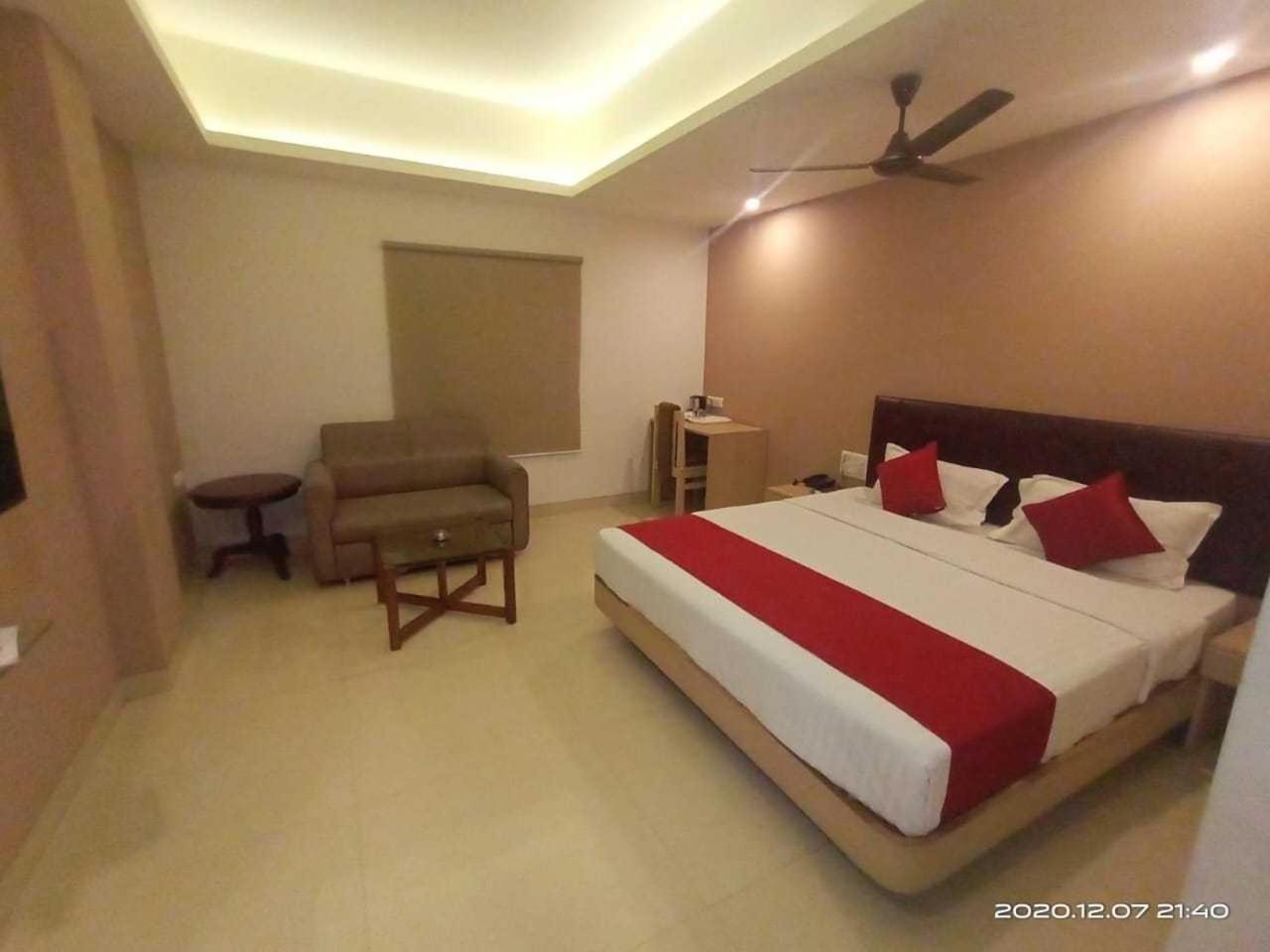 Palette Hotel Nisarga By Sunday Bhopal Luaran gambar