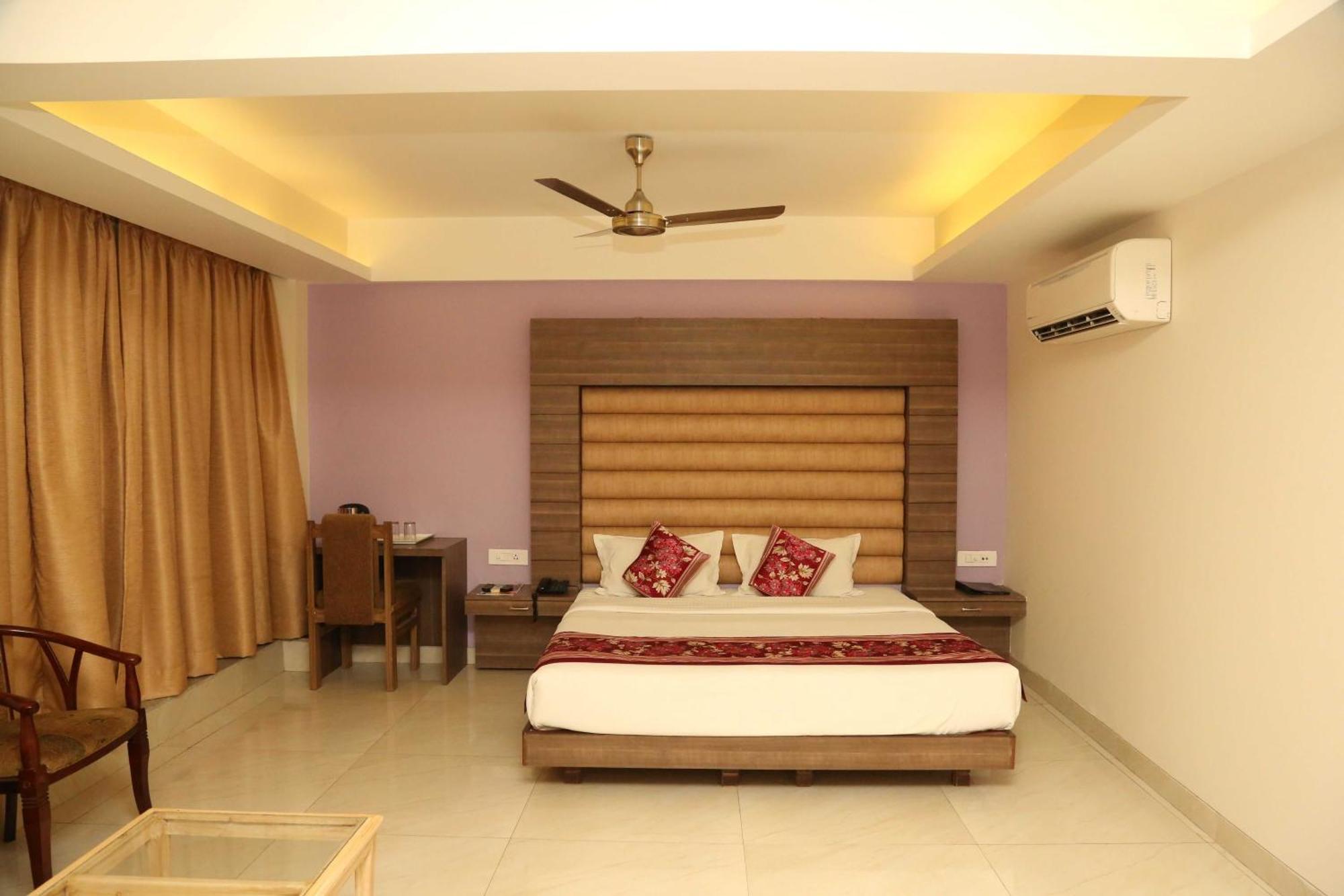 Palette Hotel Nisarga By Sunday Bhopal Luaran gambar